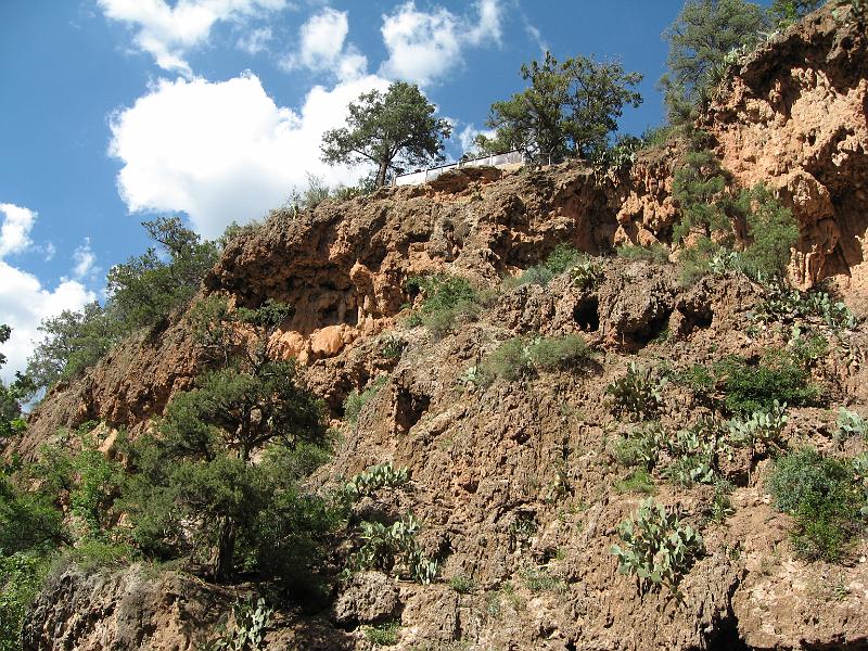 Tonto Natural Bridge 069.jpg